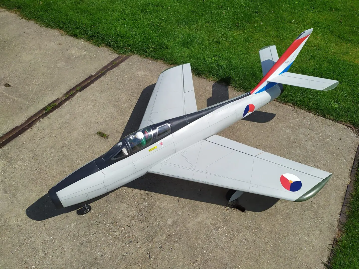 RBC Kits F-84F Thunderstreak - Image 2